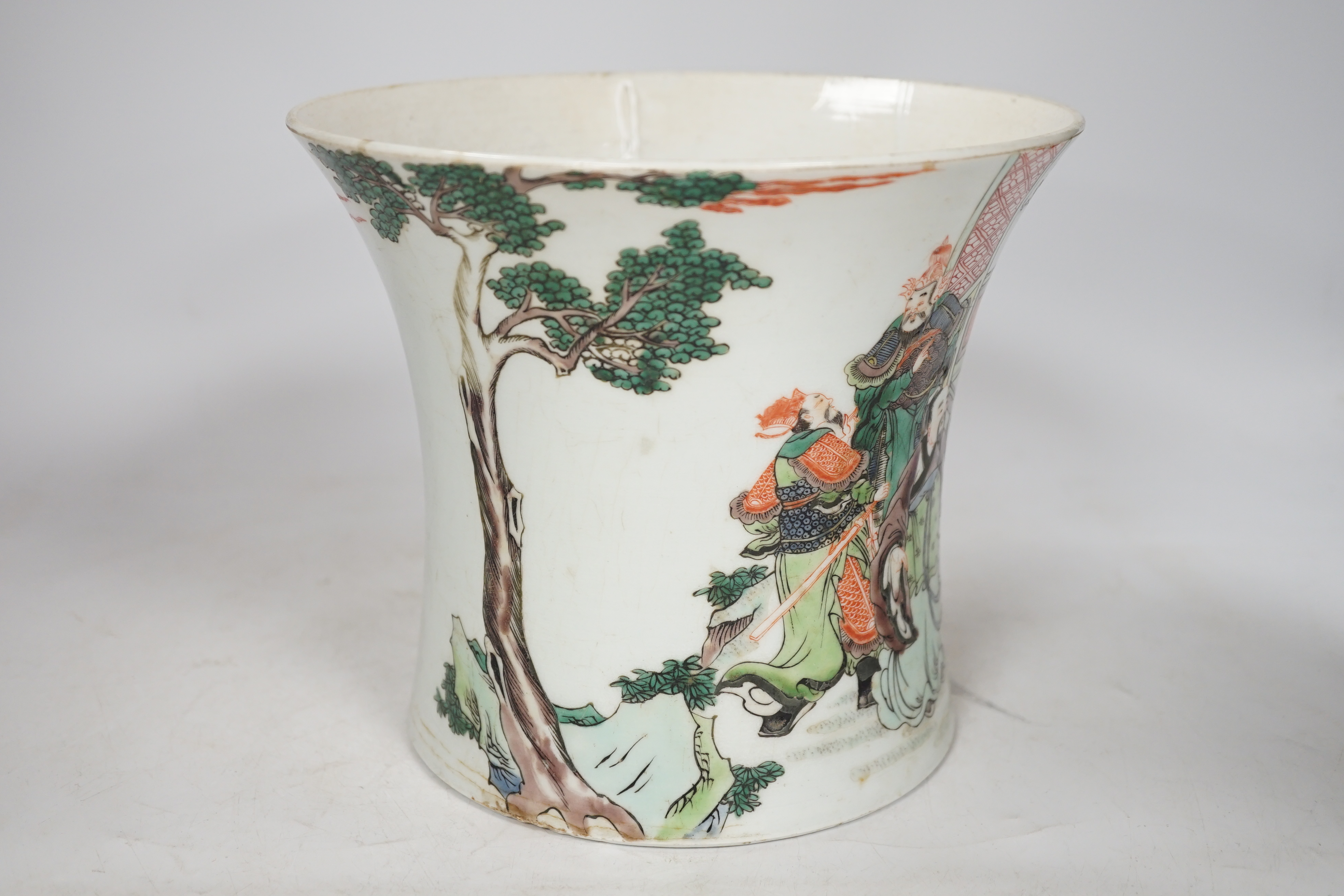 A Chinese famille verte waisted brushpot, 18cm high. Condition - good